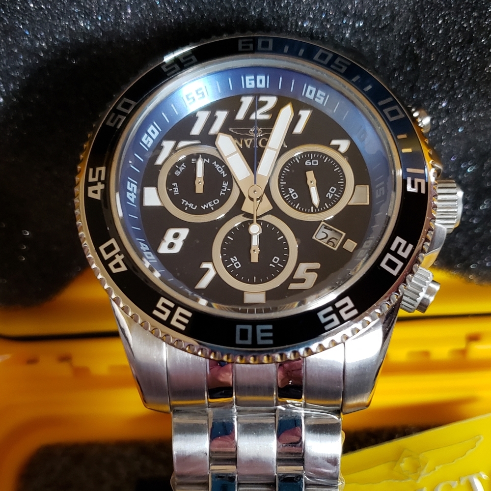 Invicta 50mm Pro Diver Quartz Chronograph